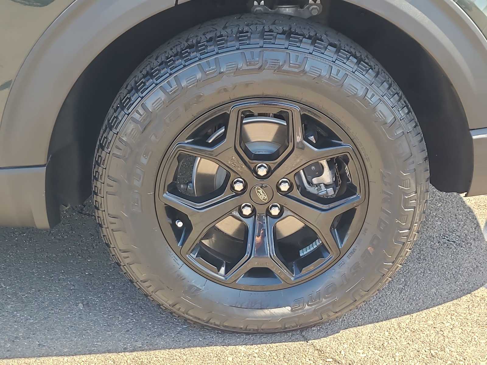 Thumbnail: 2022 Ford Explorer - 16