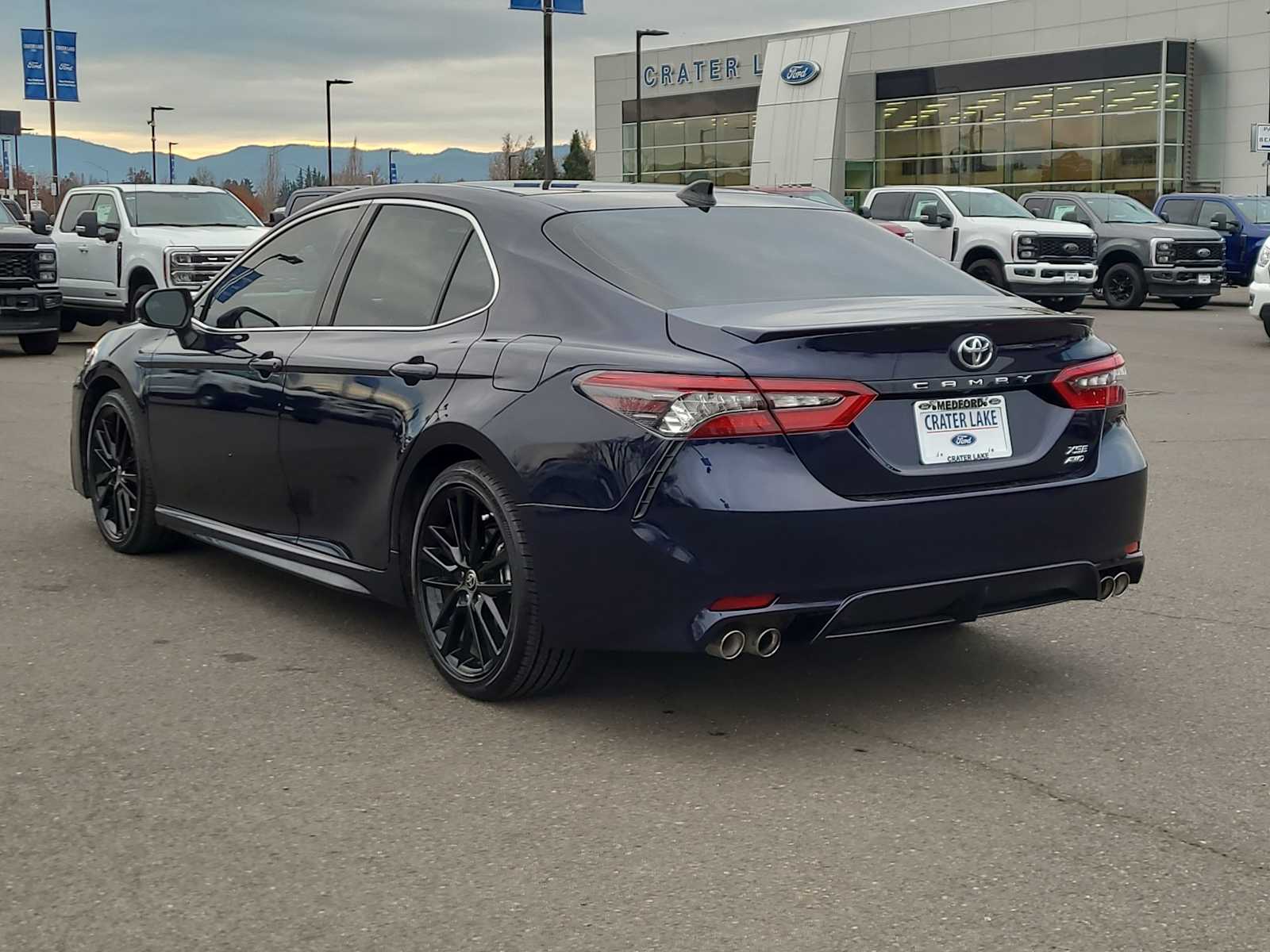 Thumbnail: 2022 Toyota Camry - 12