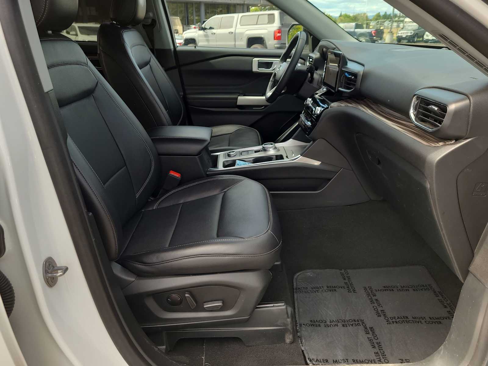 Thumbnail: 2023 Ford Explorer - 22