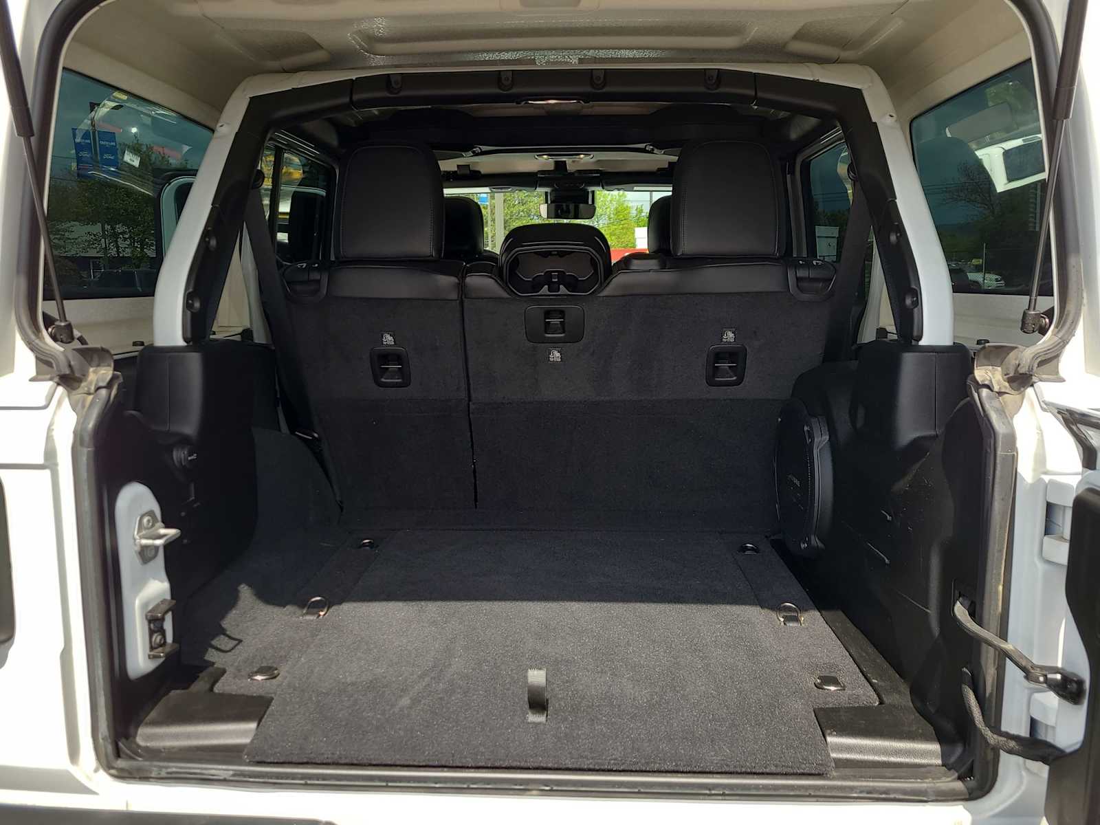 2022 Jeep Wrangler Unlimited Rubicon 392 27