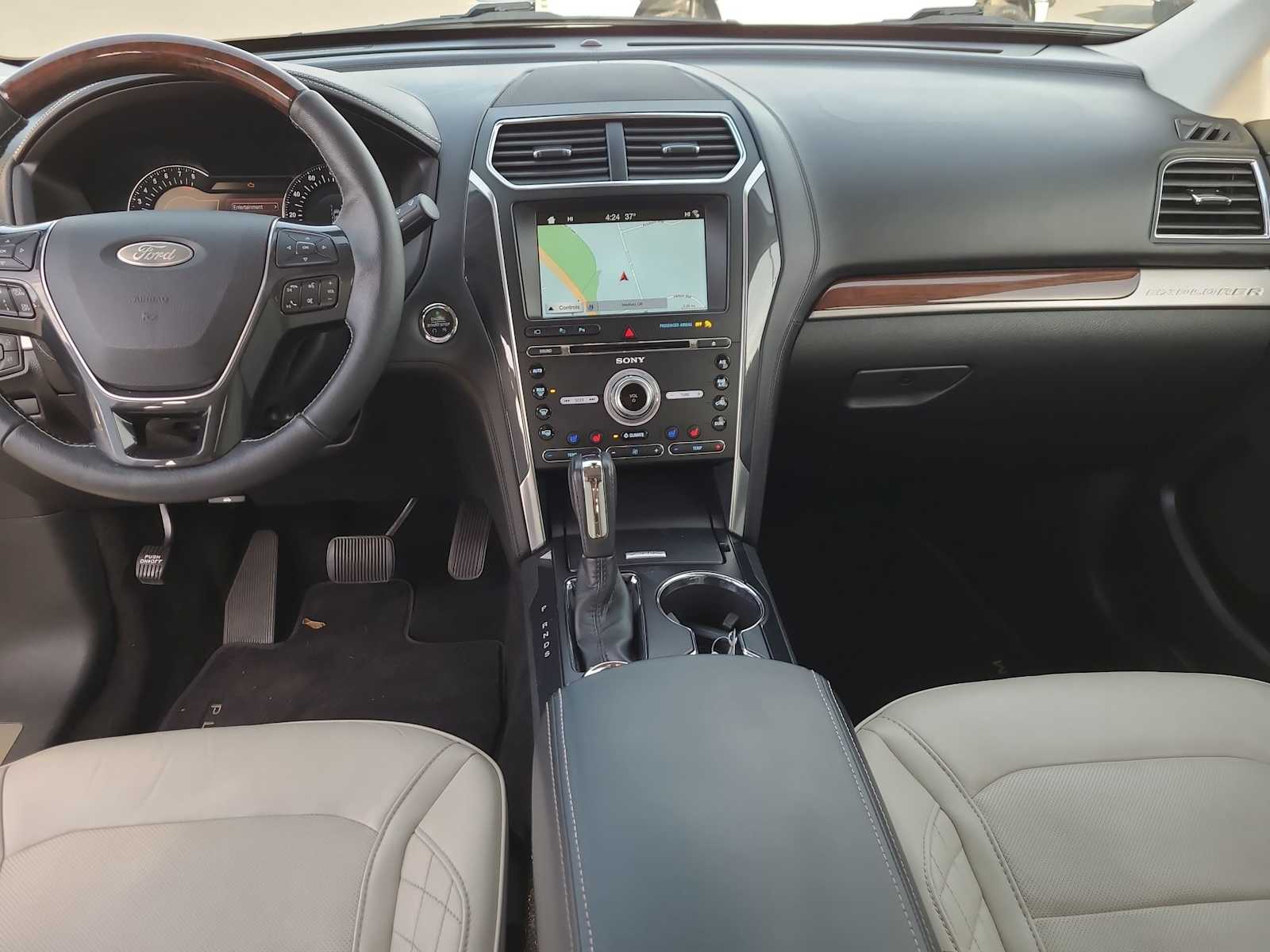 Thumbnail: 2018 Ford Explorer - 18