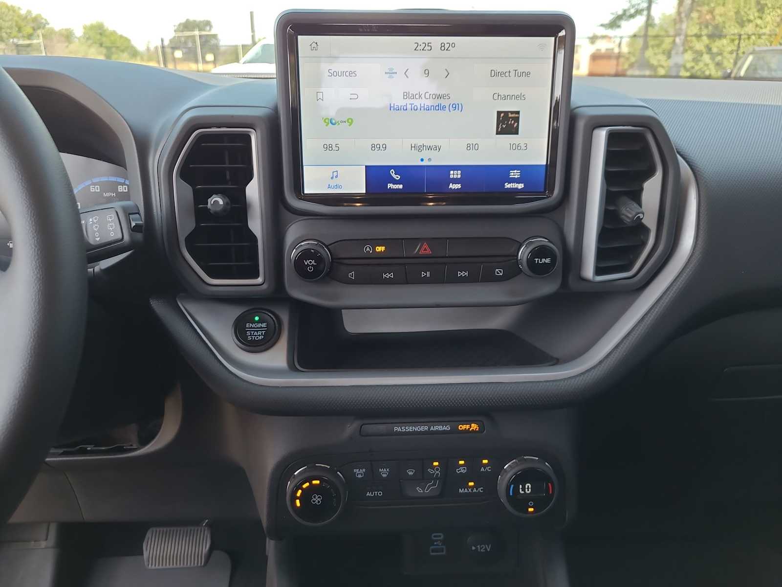 Thumbnail: 2021 Ford Bronco Sport - 24