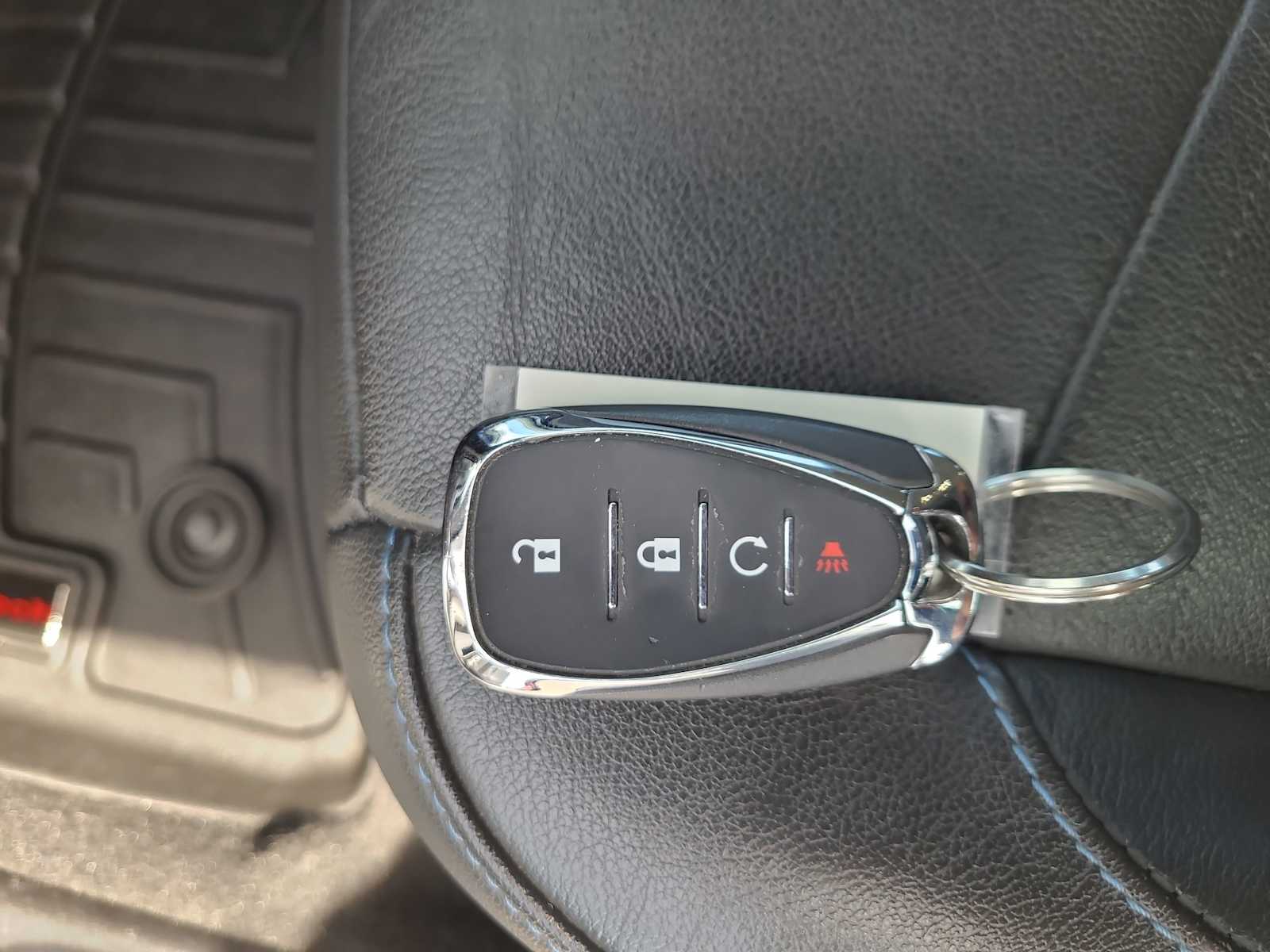 Thumbnail: 2019 Chevrolet Volt - 28