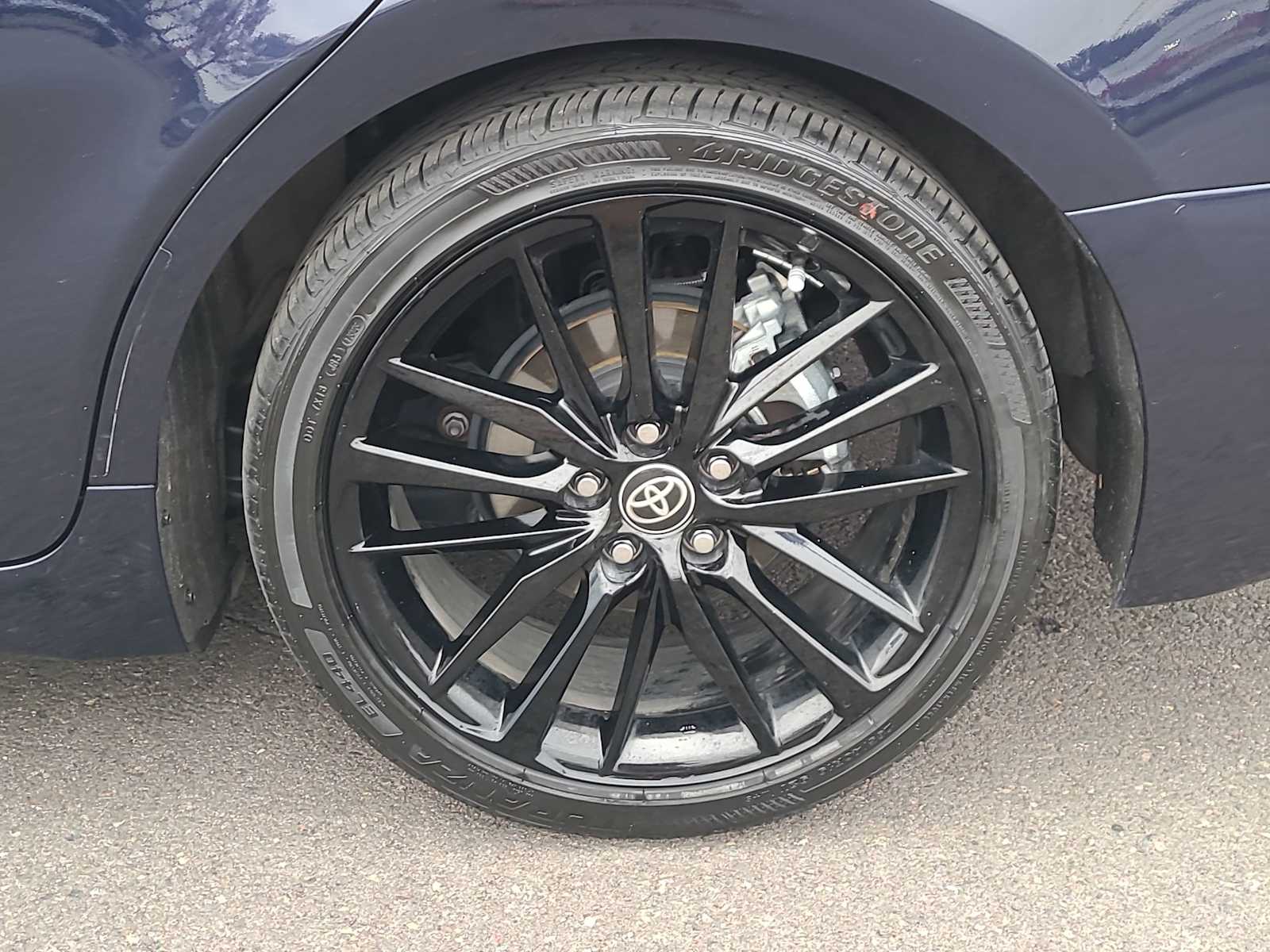 Thumbnail: 2022 Toyota Camry - 16