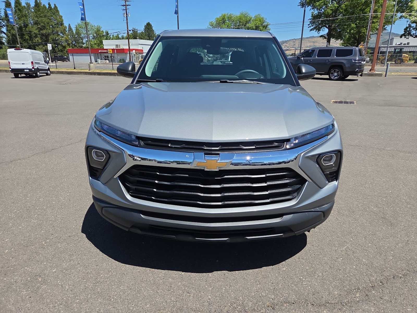 Thumbnail: 2026 Chevrolet TrailBlazer - 14