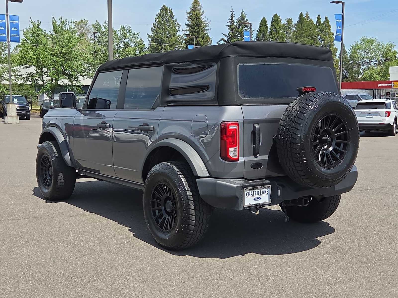 Thumbnail: 2021 Ford Bronco - 12