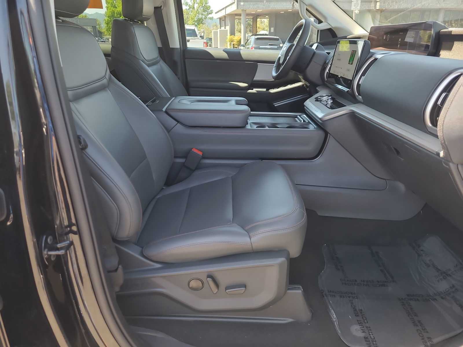 Thumbnail: 2025 Ford Expedition - 22