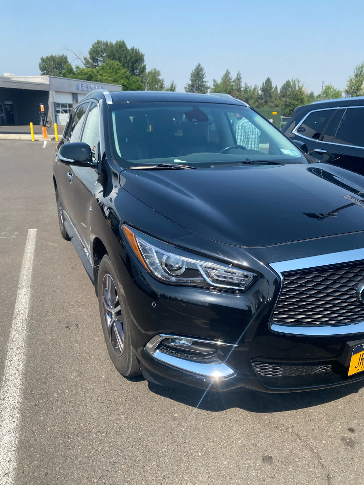 Thumbnail: 2019 INFINITI QX60 - 2