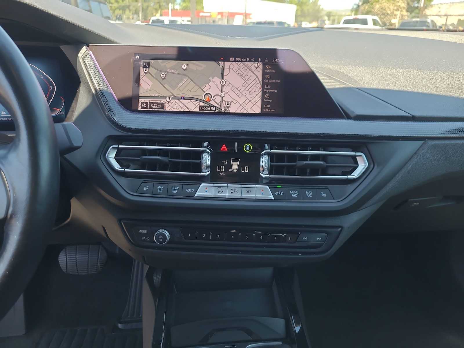 Thumbnail: 2024 BMW 2 Series - 24