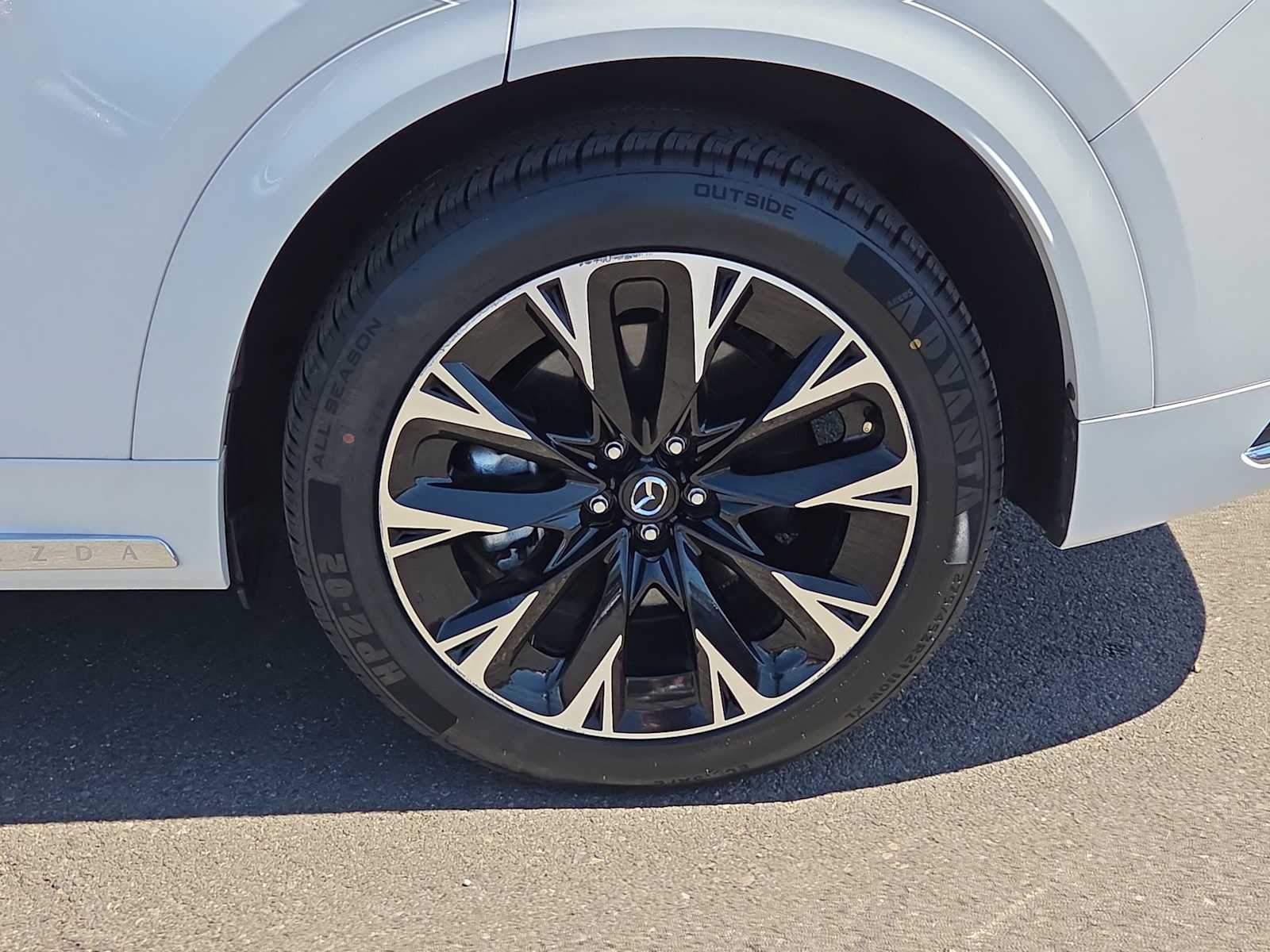 Thumbnail: 2024 Mazda CX-90 - 16