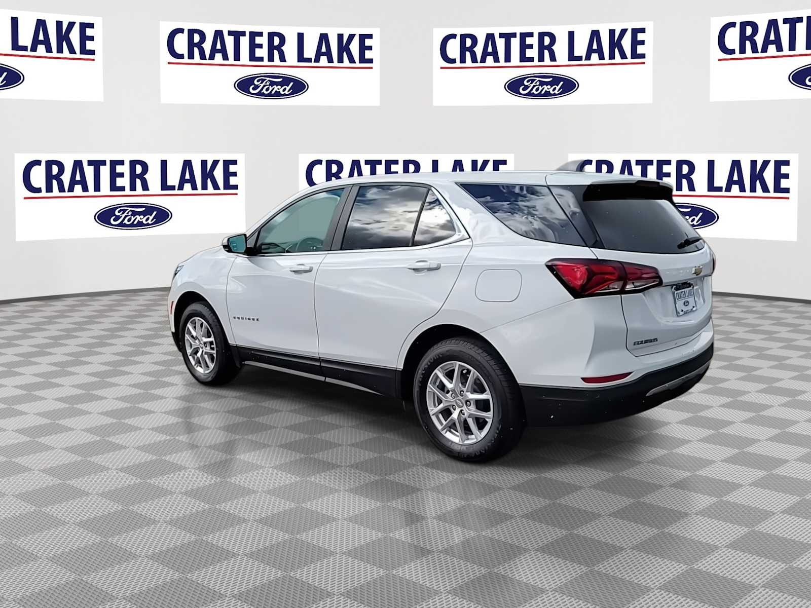 Thumbnail: 2023 Chevrolet Equinox - 6