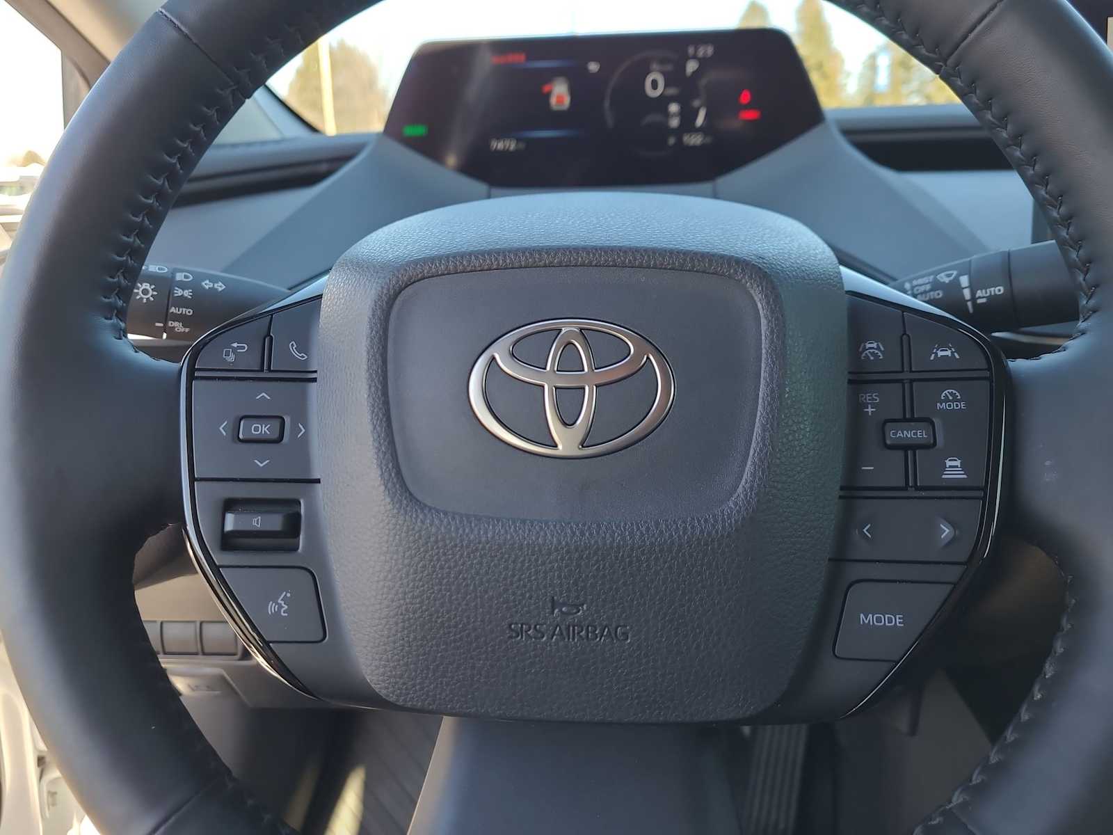 Thumbnail: 2025 Toyota Prius - 23