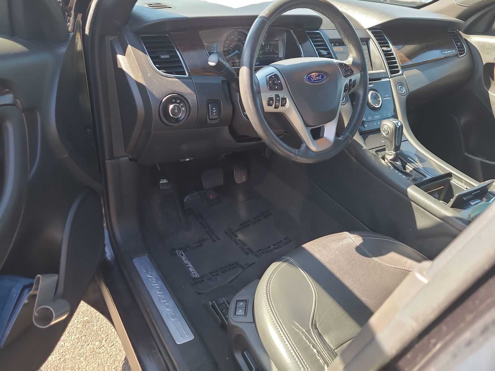 Thumbnail: 2019 Ford Taurus - 10