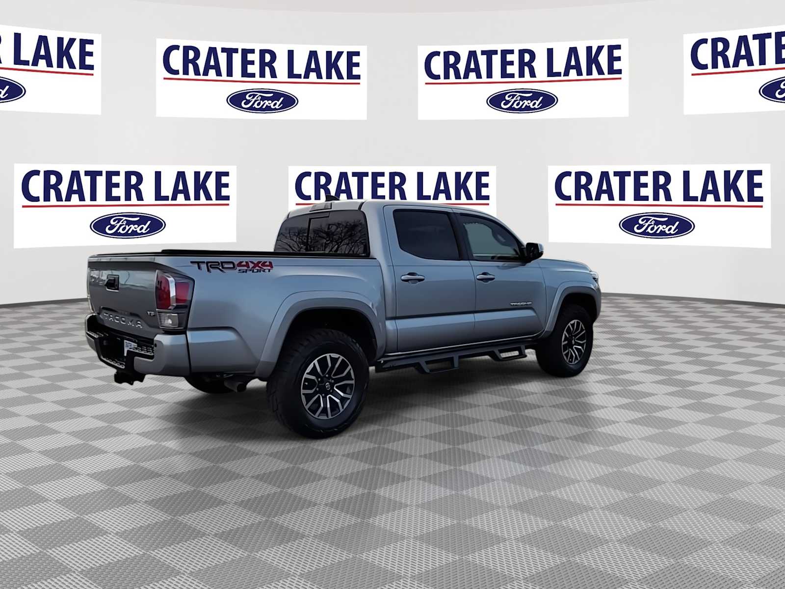 Thumbnail: 2022 Toyota Tacoma - 8