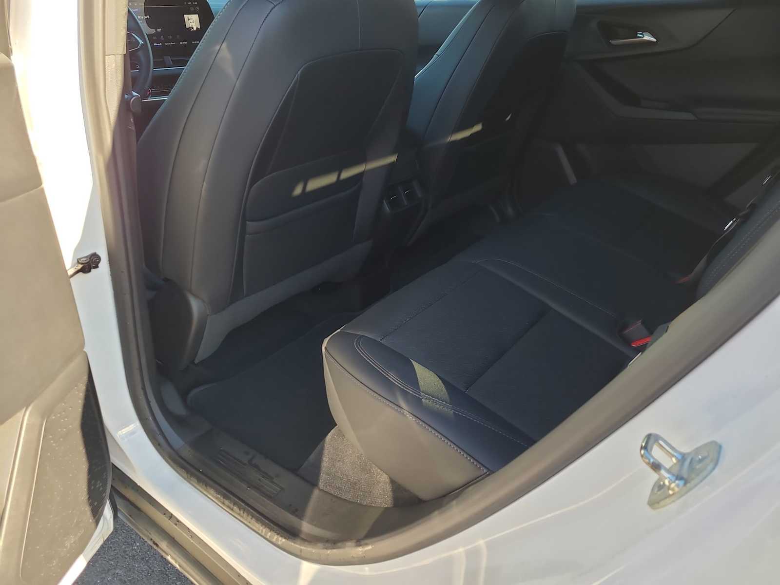 Thumbnail: 2025 Chevrolet Equinox - 20