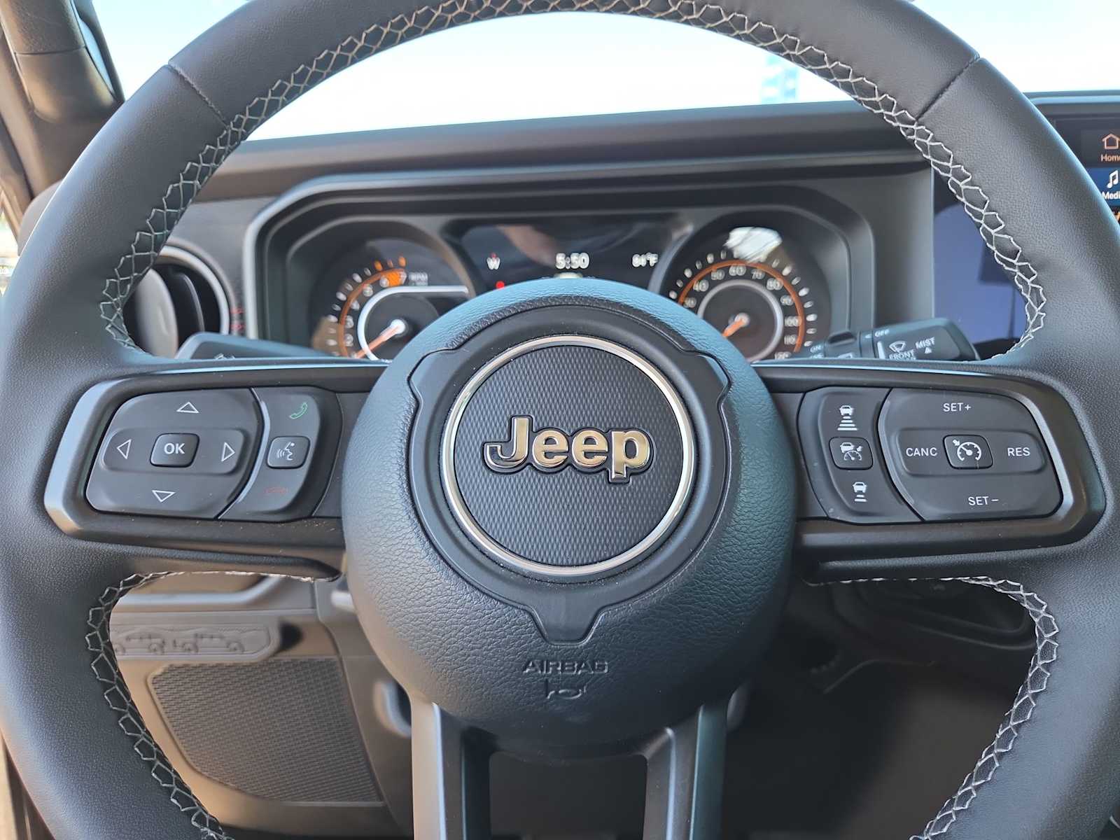 Thumbnail: 2025 Jeep Wrangler - 23