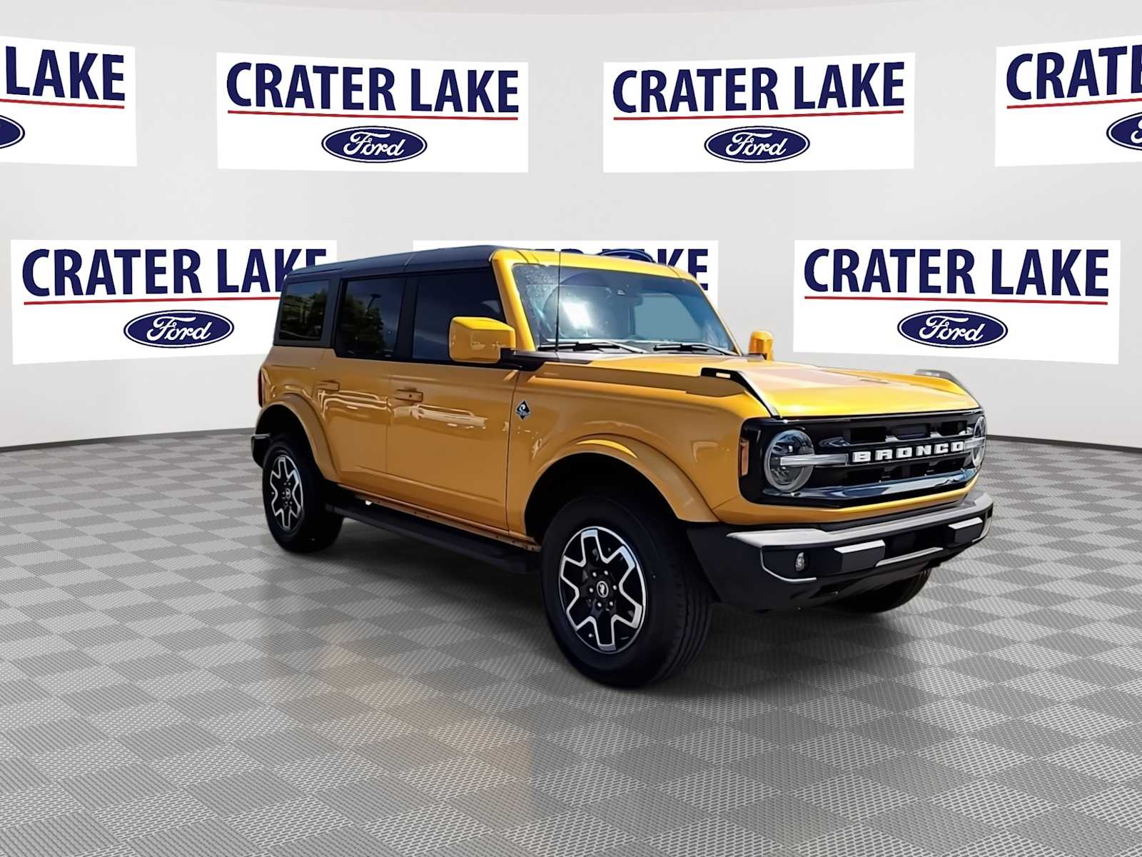 Thumbnail: 2022 Ford Bronco - 2