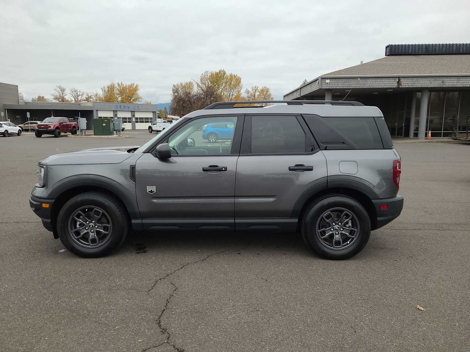 Thumbnail: 2022 Ford Bronco Sport - 11