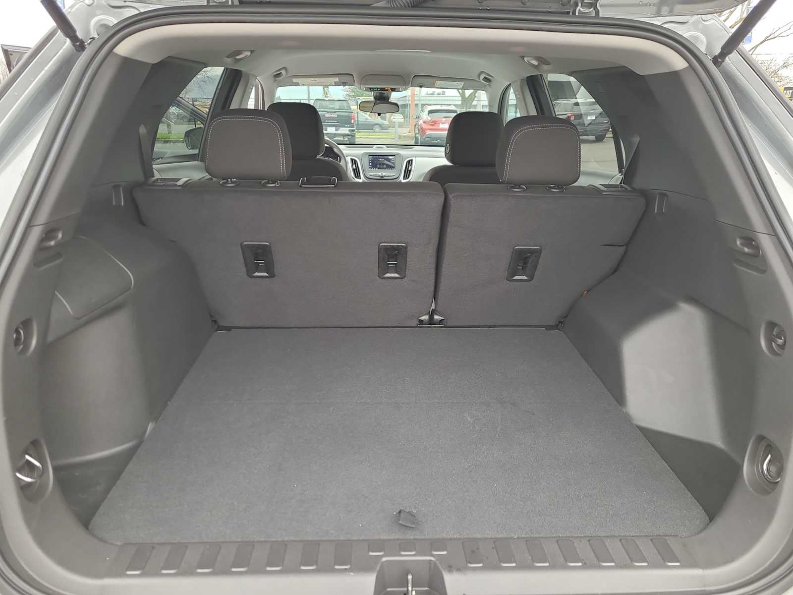 Thumbnail: 2024 Chevrolet Equinox - 27