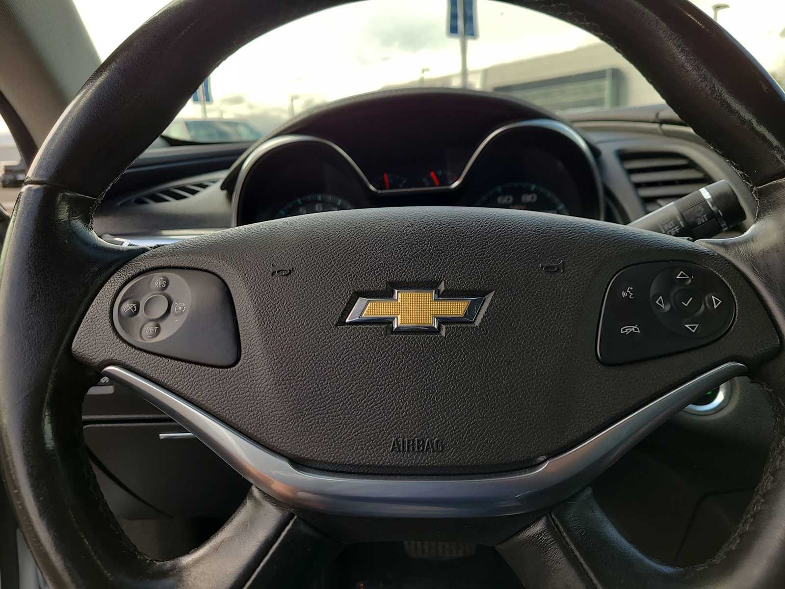 Thumbnail: 2018 Chevrolet Impala - 23