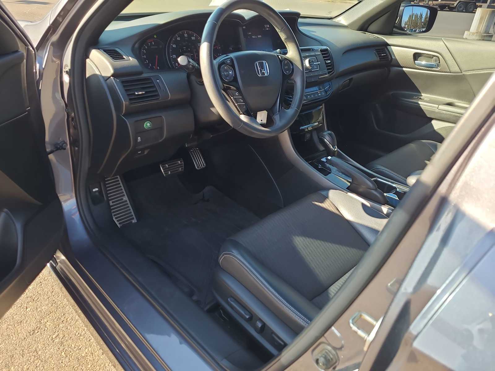 Thumbnail: 2016 Honda Accord - 10