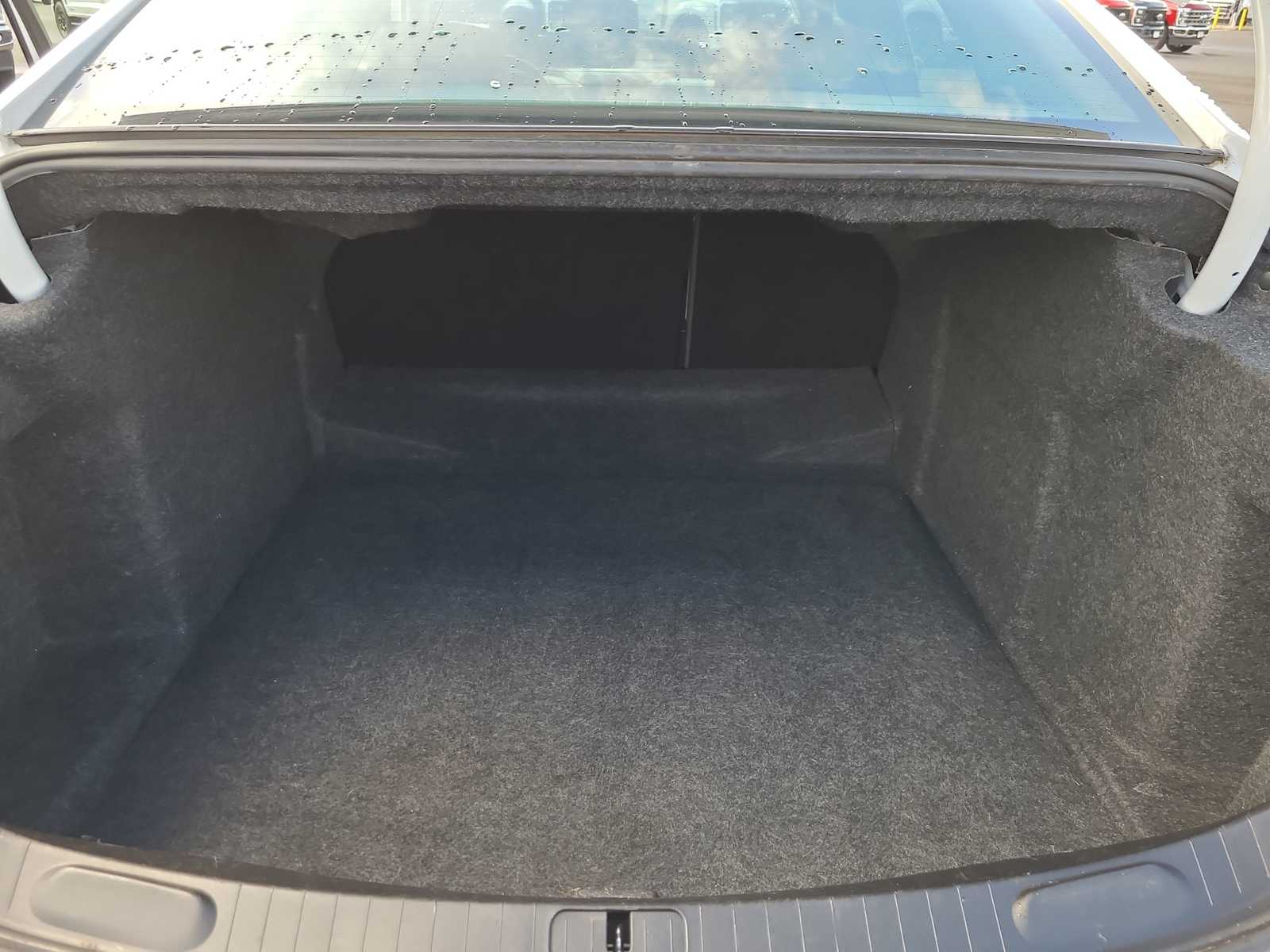 Thumbnail: 2018 Chevrolet Impala - 27