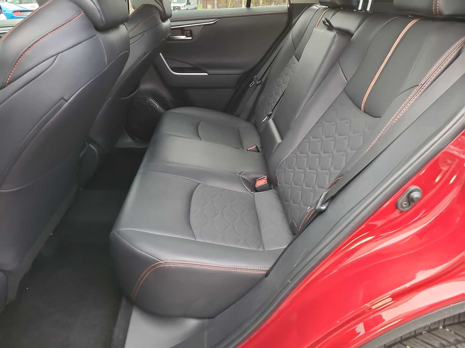 Thumbnail: 2024 Toyota RAV4 - 21