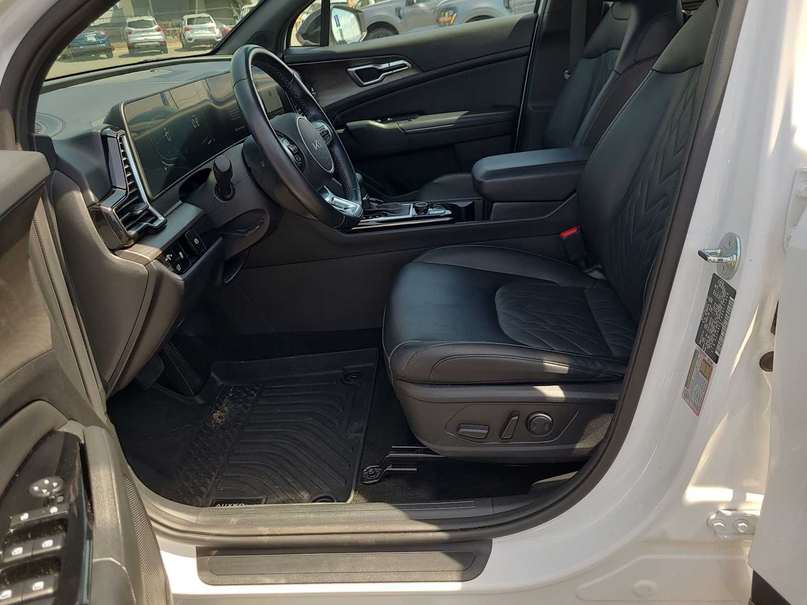 Thumbnail: 2024 Kia Sportage - 19