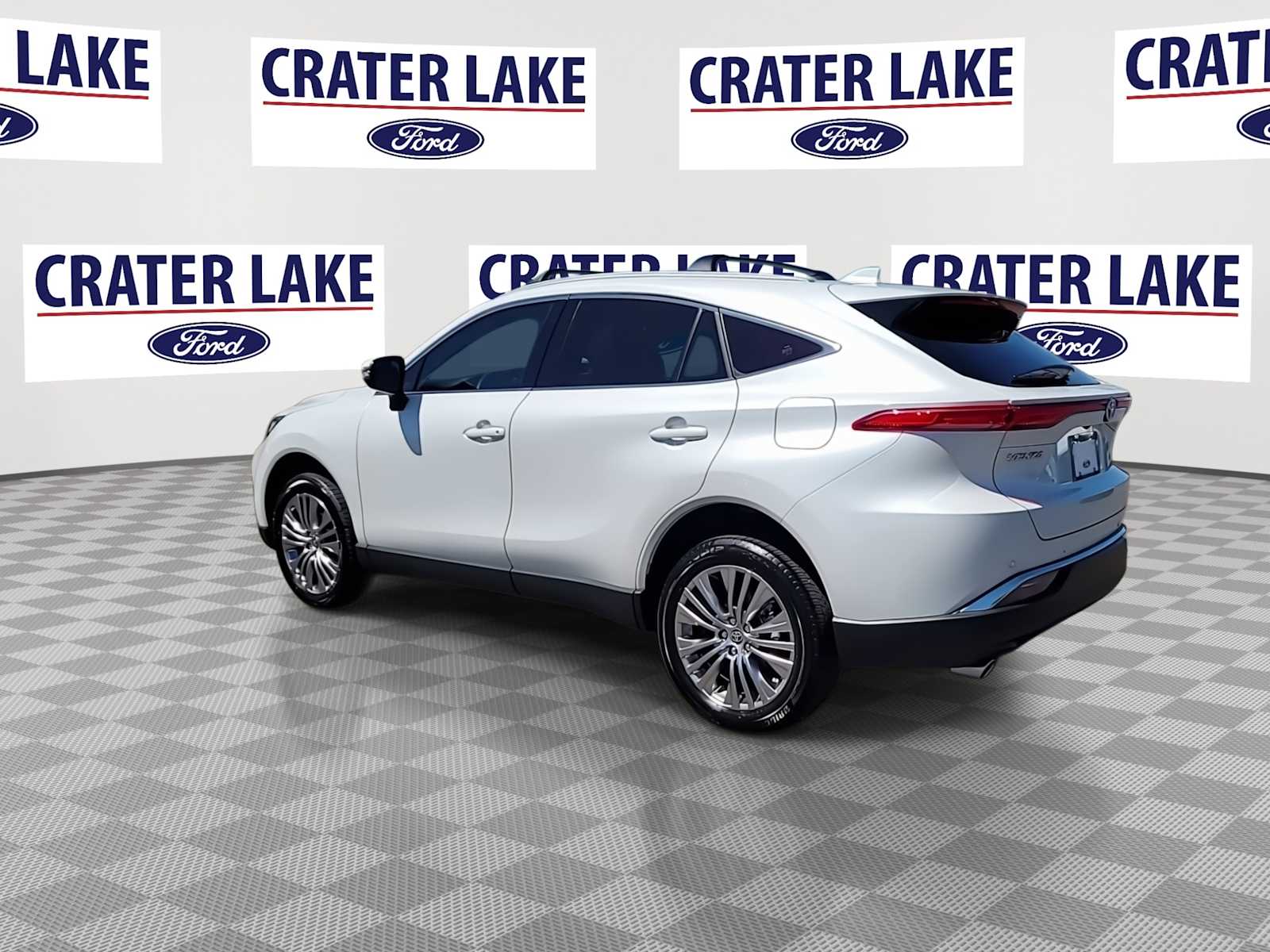 Thumbnail: 2023 Toyota Venza - 6