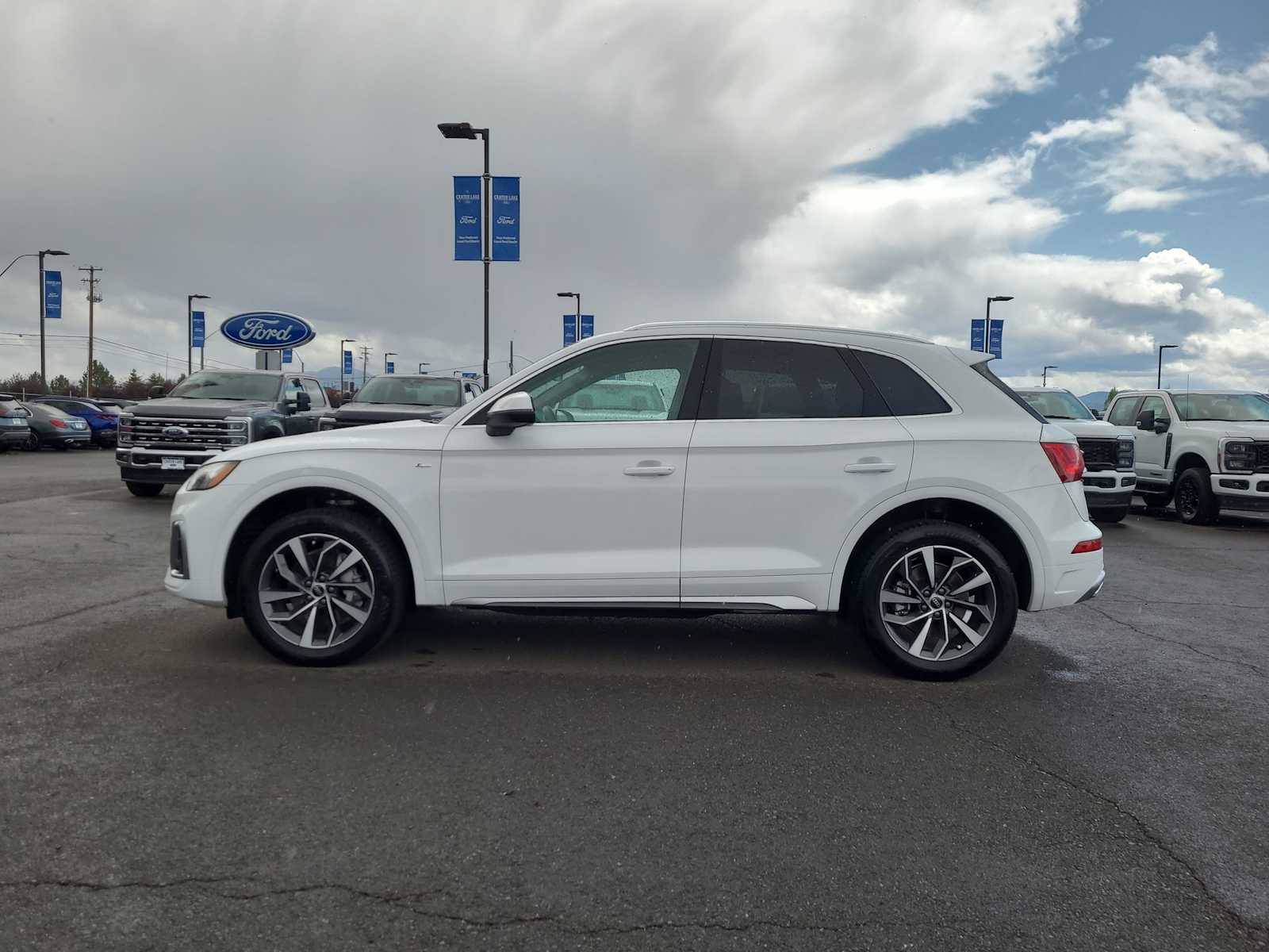 Thumbnail: 2024 Audi Q5 - 11