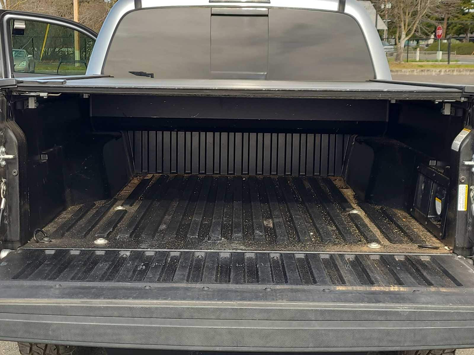 Thumbnail: 2022 Toyota Tacoma - 27