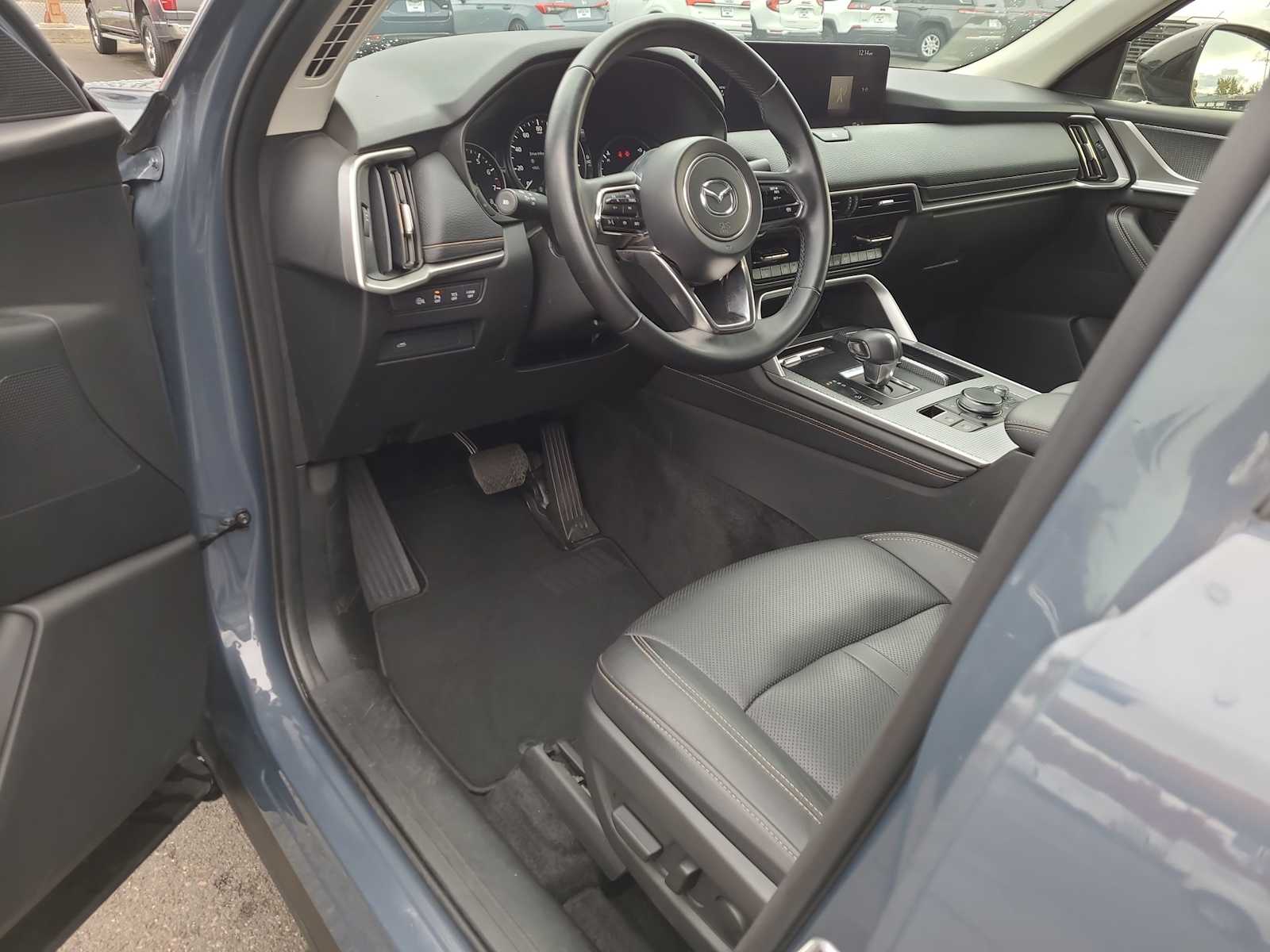 Thumbnail: 2025 Mazda CX-70 - 10