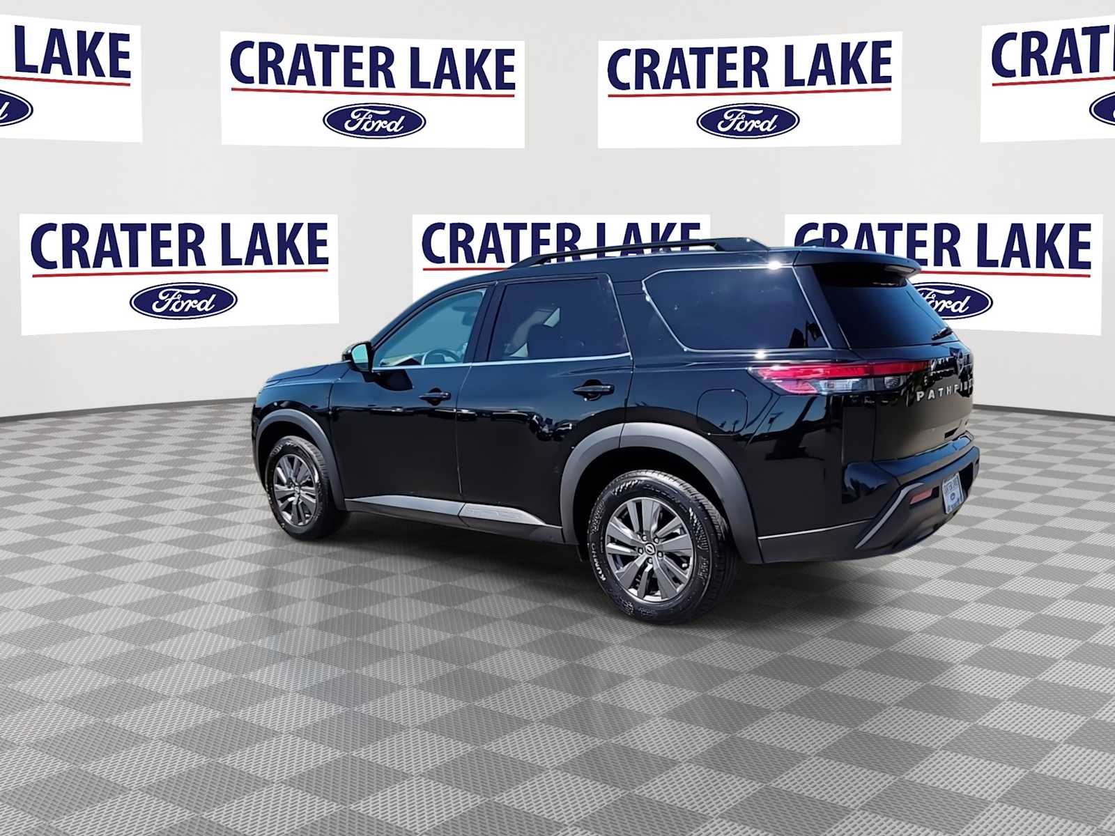 Thumbnail: 2024 Nissan Pathfinder - 6