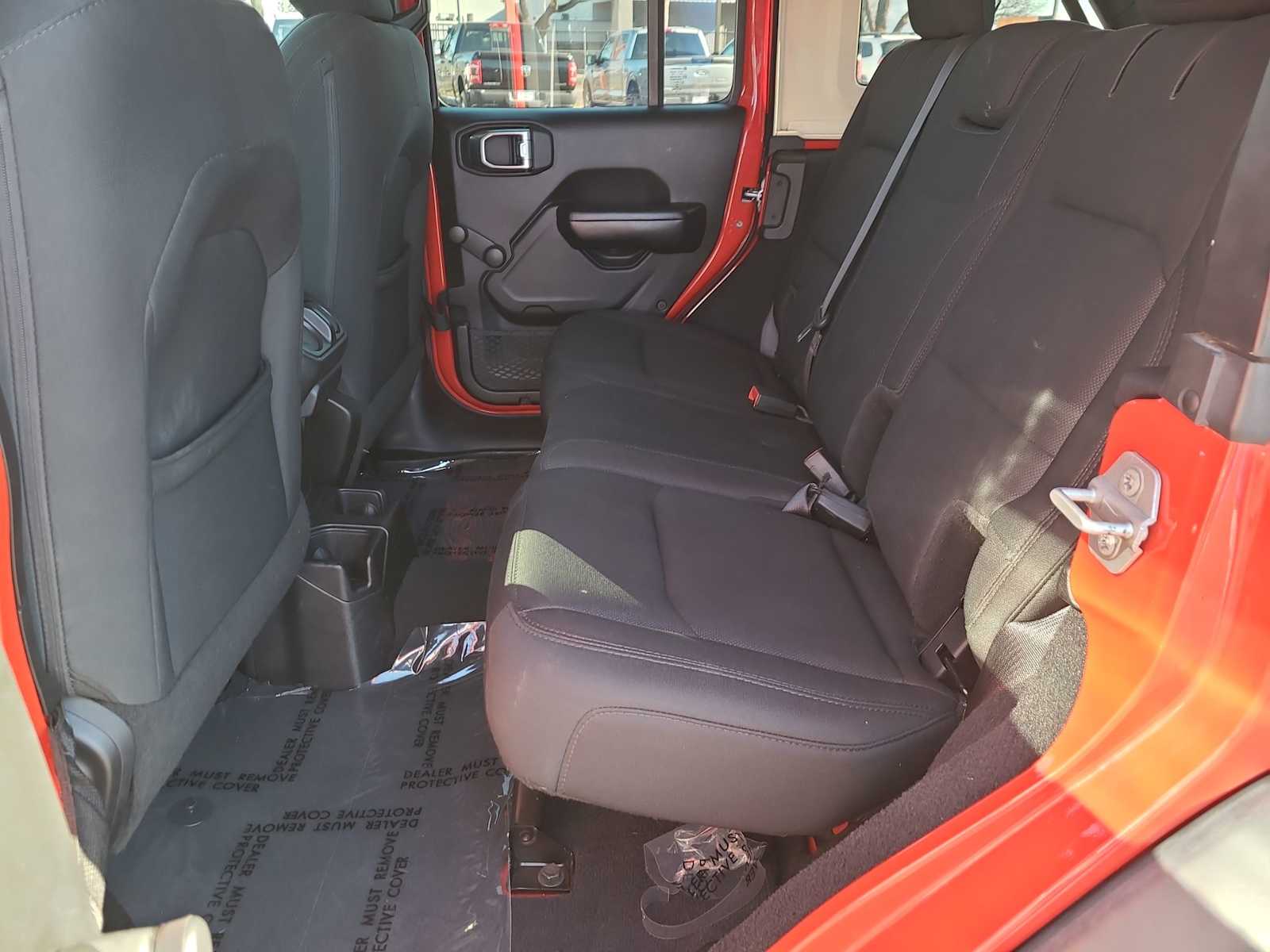 Thumbnail: 2019 Jeep Wrangler - 21