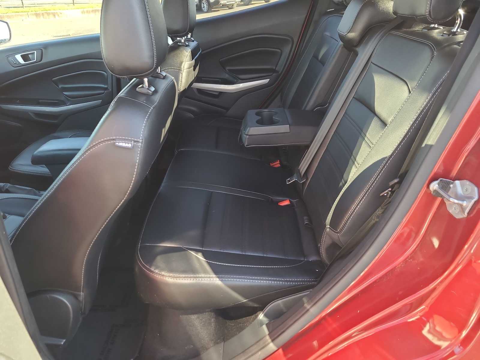 Thumbnail: 2021 Ford EcoSport - 21