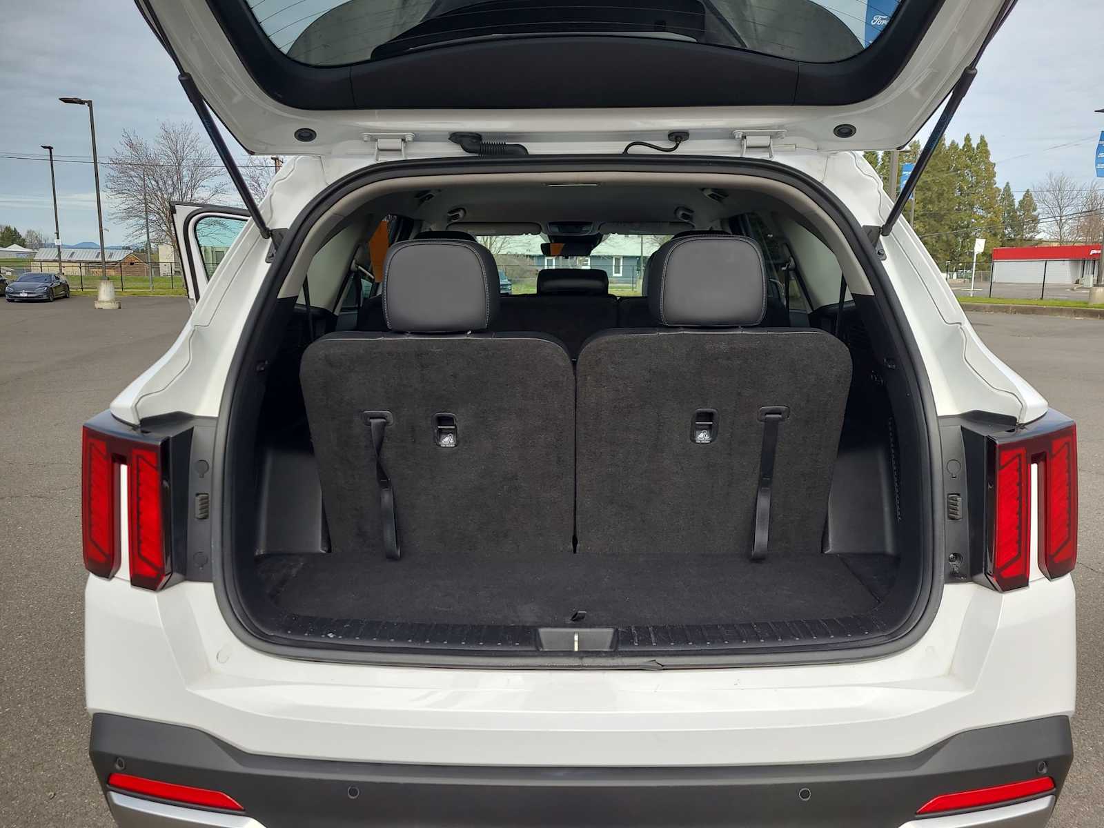 Thumbnail: 2024 Kia Sorento - 27