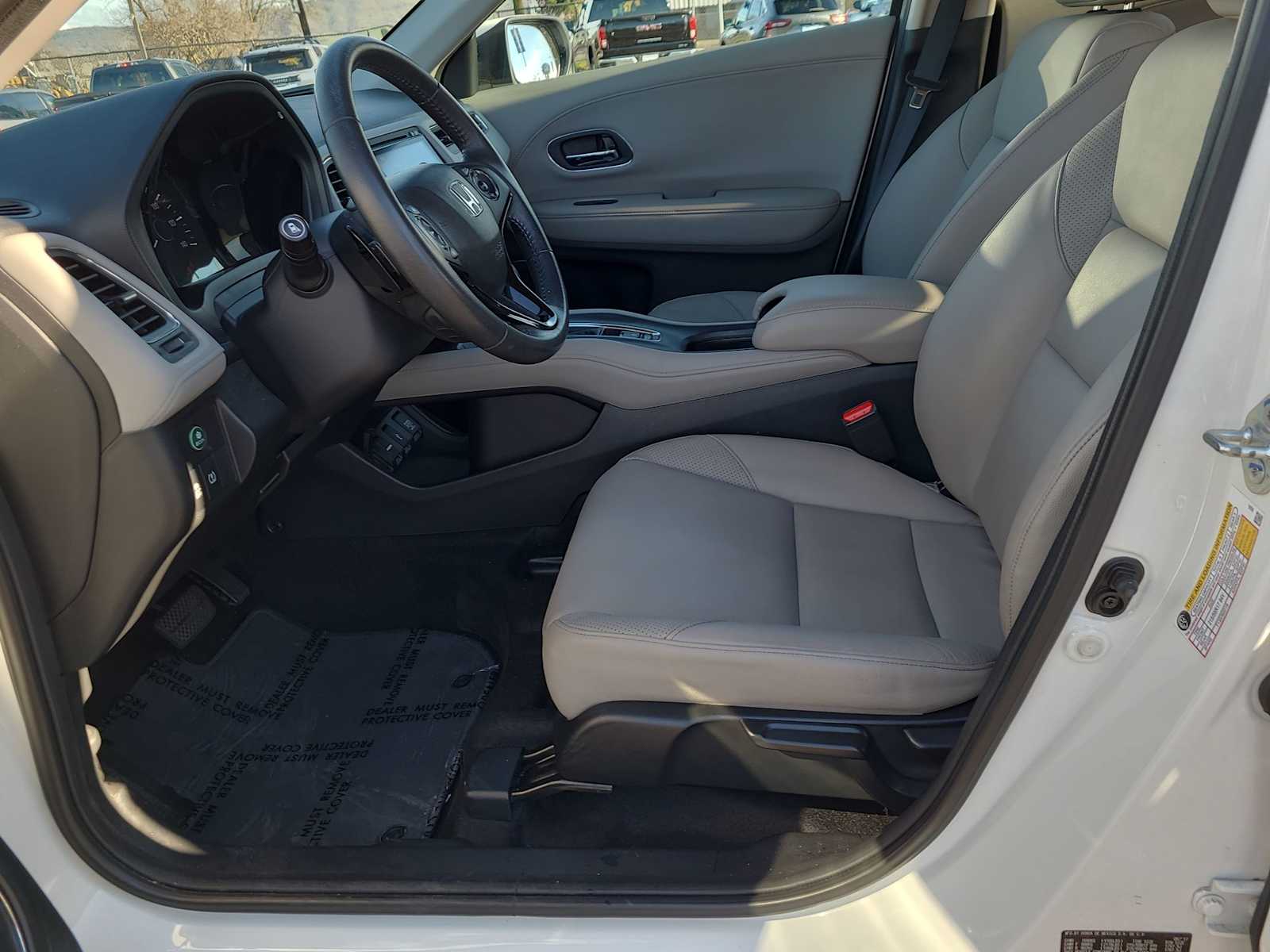 Thumbnail: 2017 Honda HR-V - 19