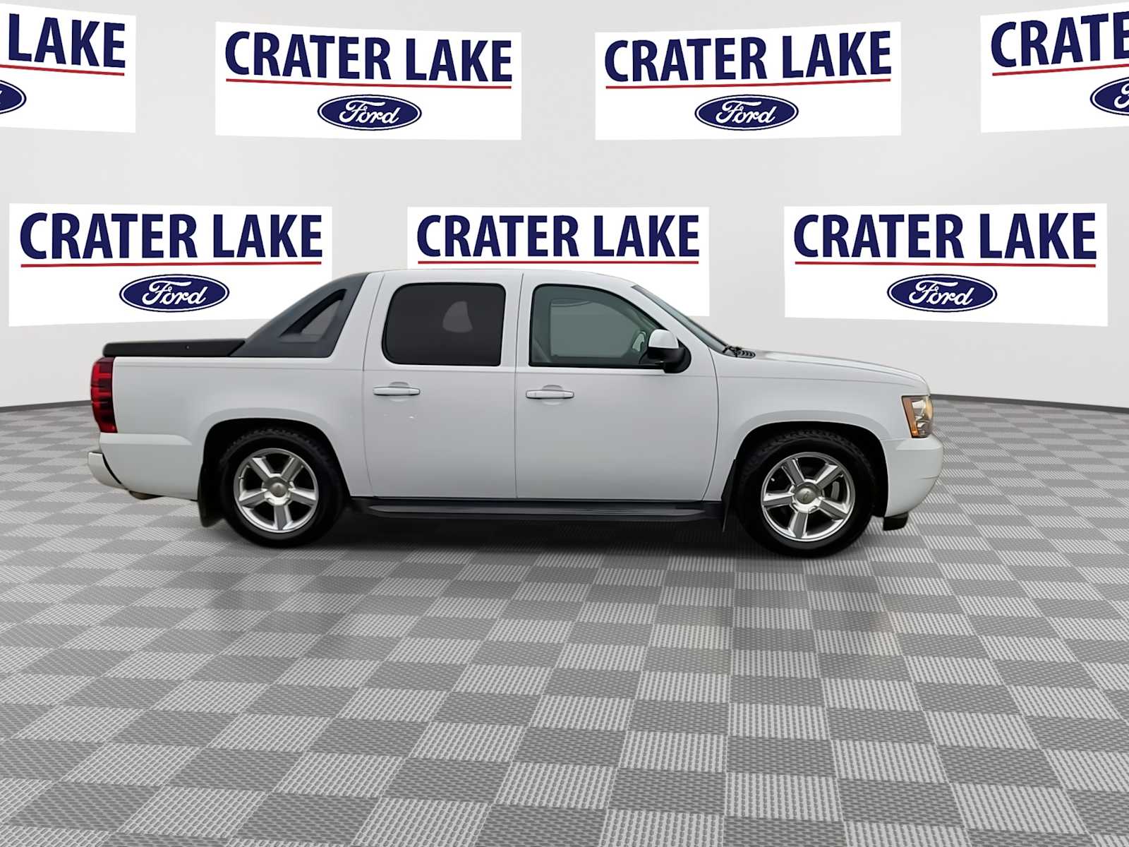 Thumbnail: 2010 Chevrolet Avalanche 1500 - 9