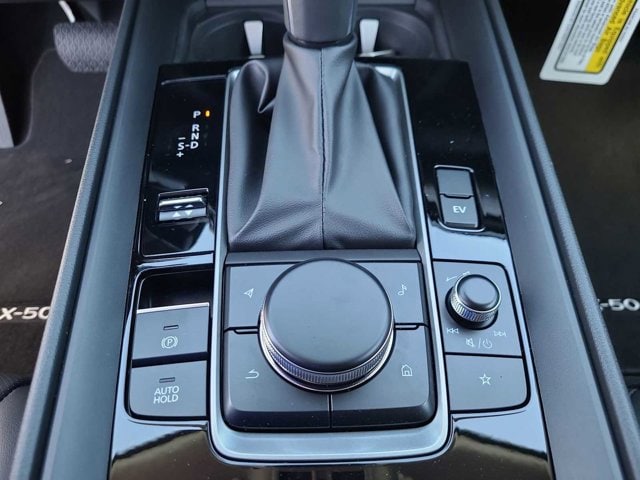 Thumbnail: 2025 Mazda CX-50 - 25