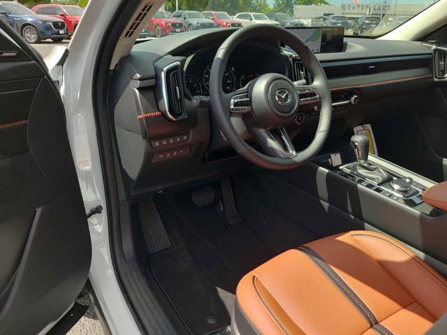 Thumbnail: 2025 Mazda CX-50 - 10