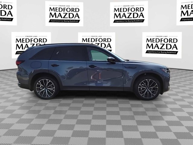 Thumbnail: 2025 Mazda CX-70 - 9