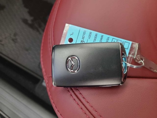 Thumbnail: 2025 Mazda CX-5 - 28