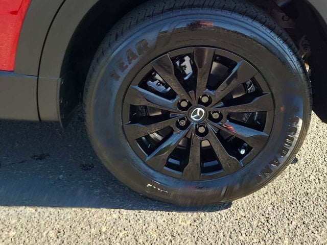 Thumbnail: 2025 Mazda CX-50 - 16