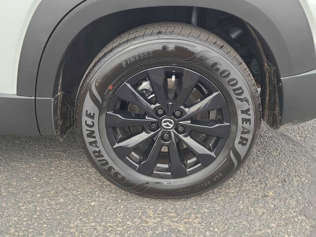 Thumbnail: 2025 Mazda CX-50 - 16