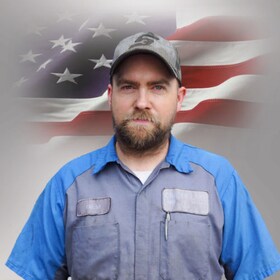 Staff member Dave Walker from ID_a29575bbd571