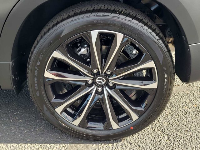 Thumbnail: 2025 Mazda CX-50 - 16