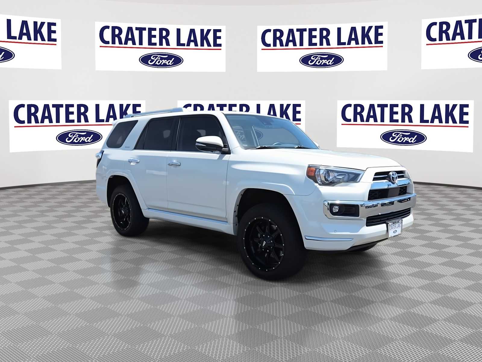 2021 Toyota 4Runner Limited - Photo 2