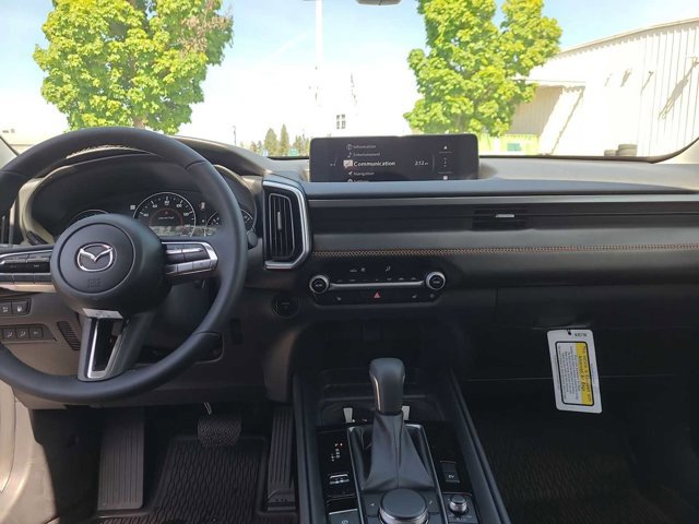 Thumbnail: 2025 Mazda CX-50 - 18