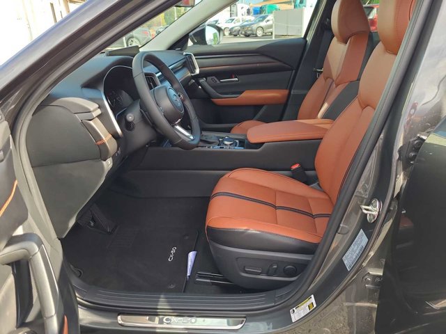 Thumbnail: 2025 Mazda CX-50 - 19