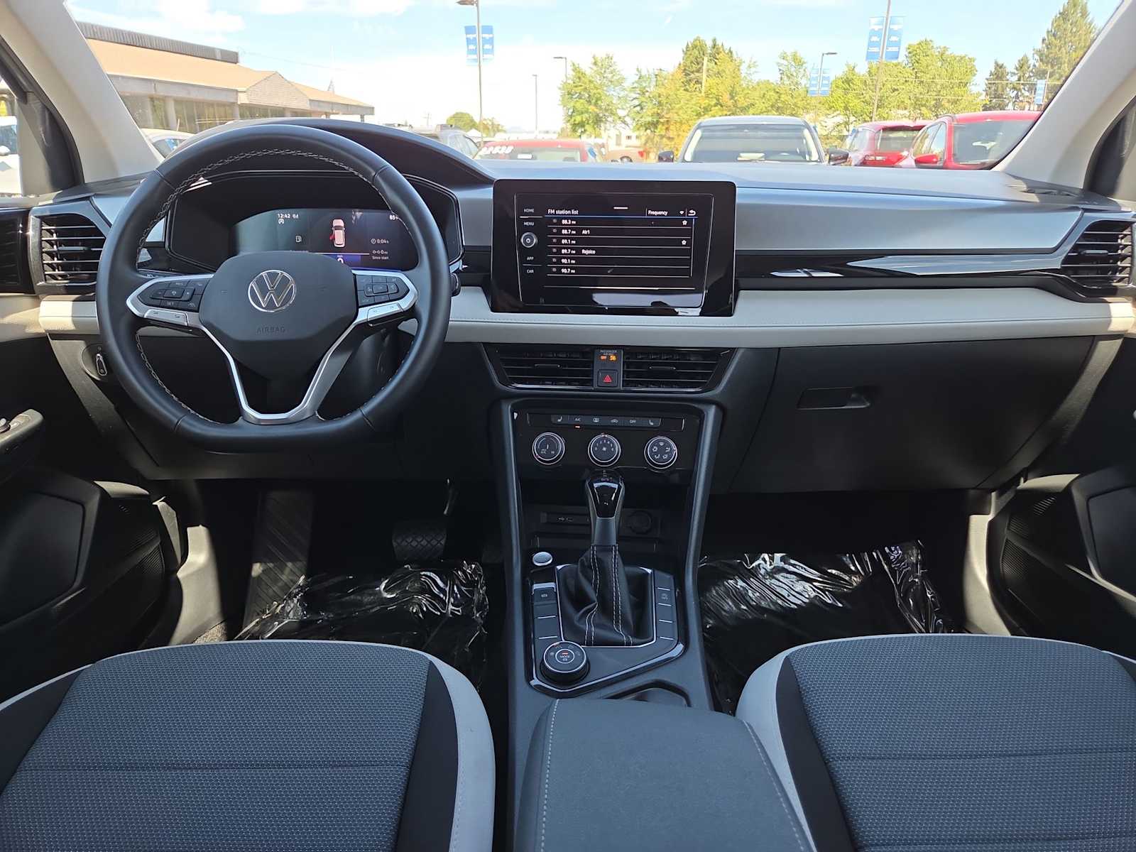 Photo 18